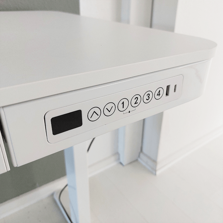 Lifetime Kidsrooms Electrically adjustable desk with drawer and USB - RISE White