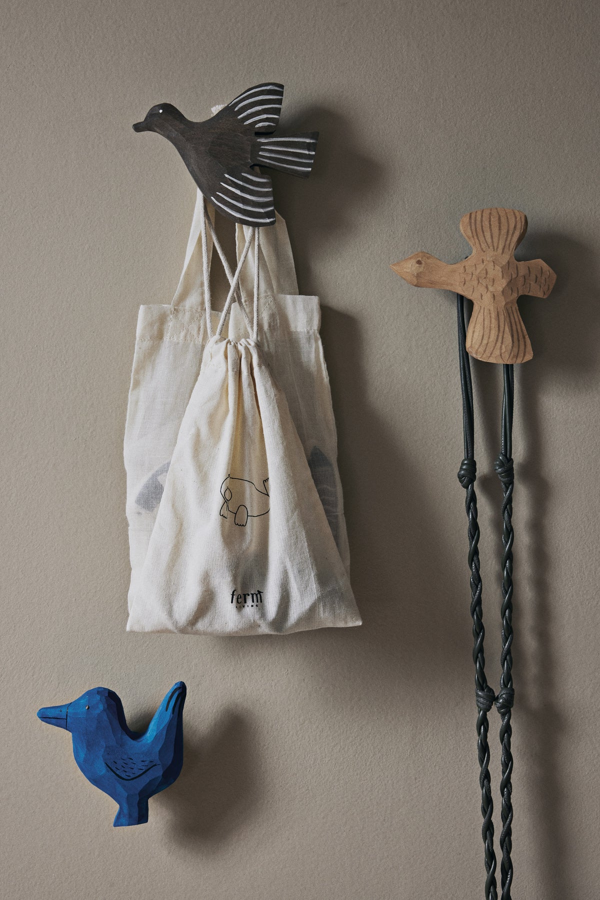 Ferm Living Billie Bird Hook - Natural