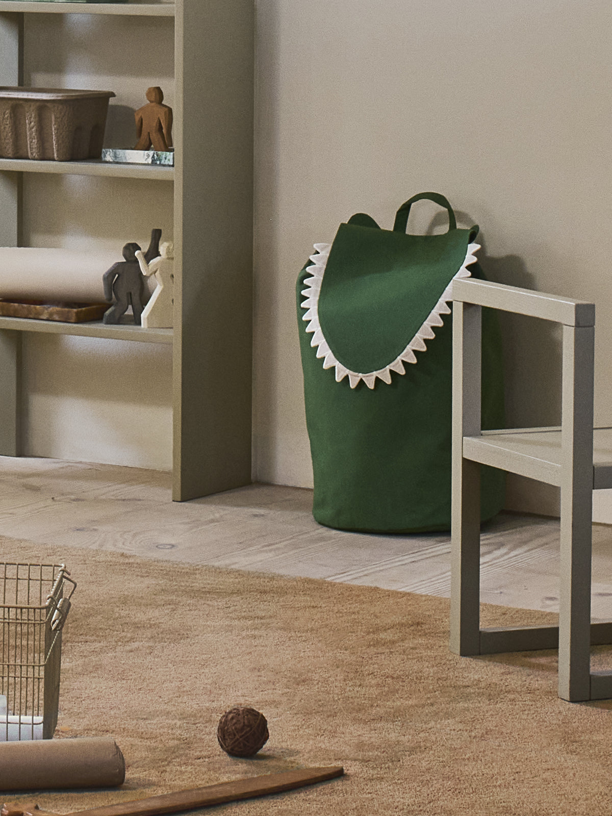 Ferm Living Crocodile Storage - Verde carciofo