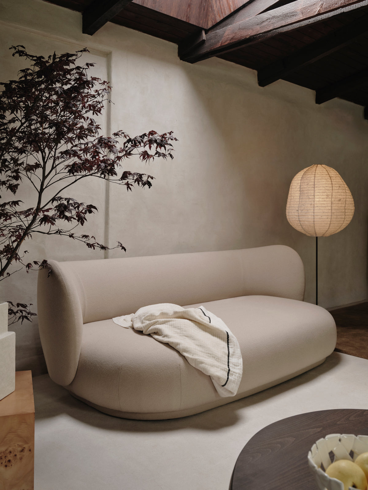Ferm Living Kurbis Lampadaire - Tall - Natural/Black