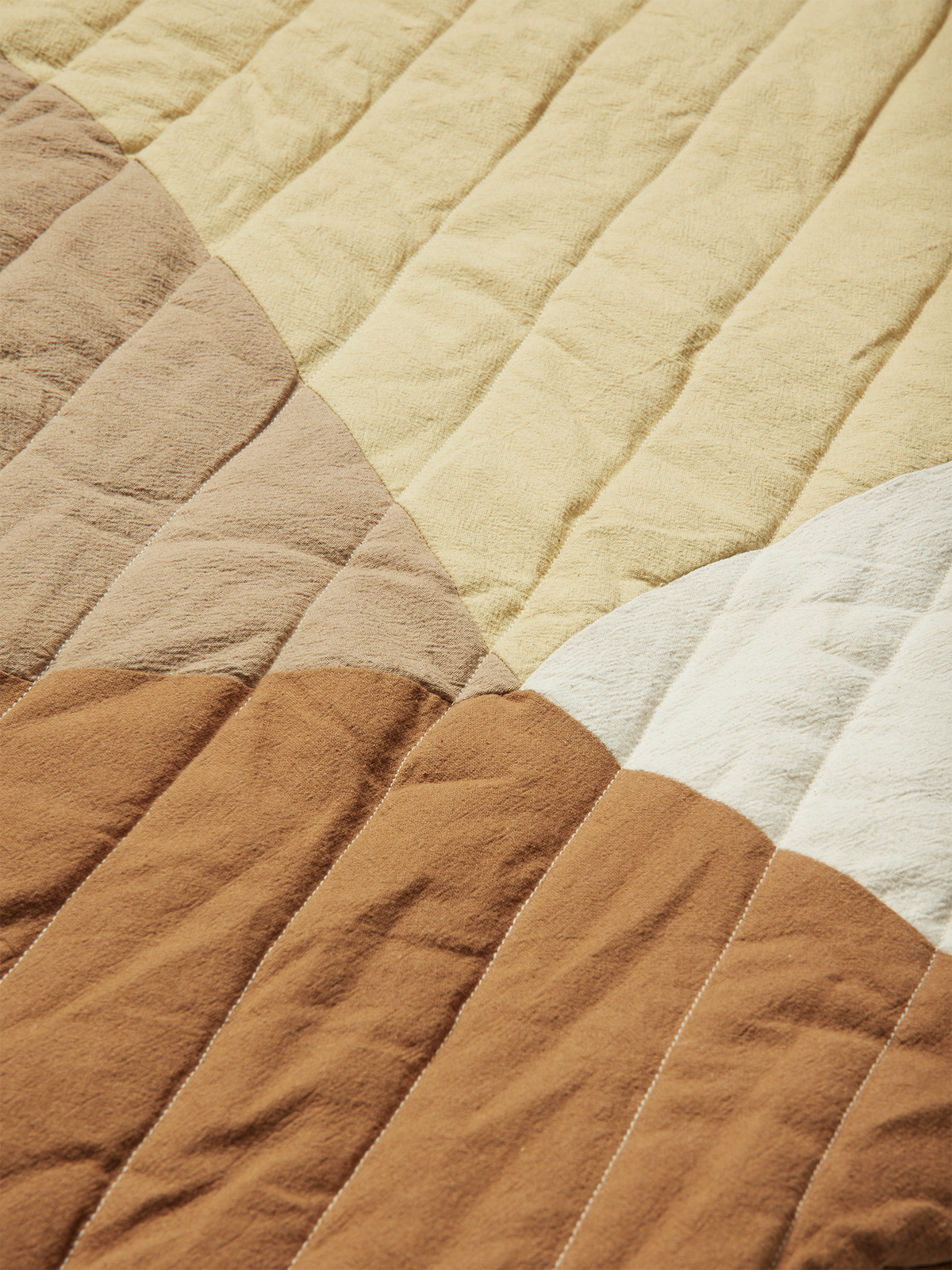 Ferm Living Swif Quilted Mat - Multi
