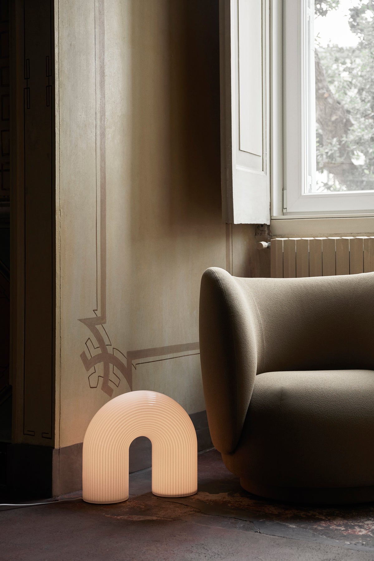 Ferm Living Vuelta Lampadaire - Blanc