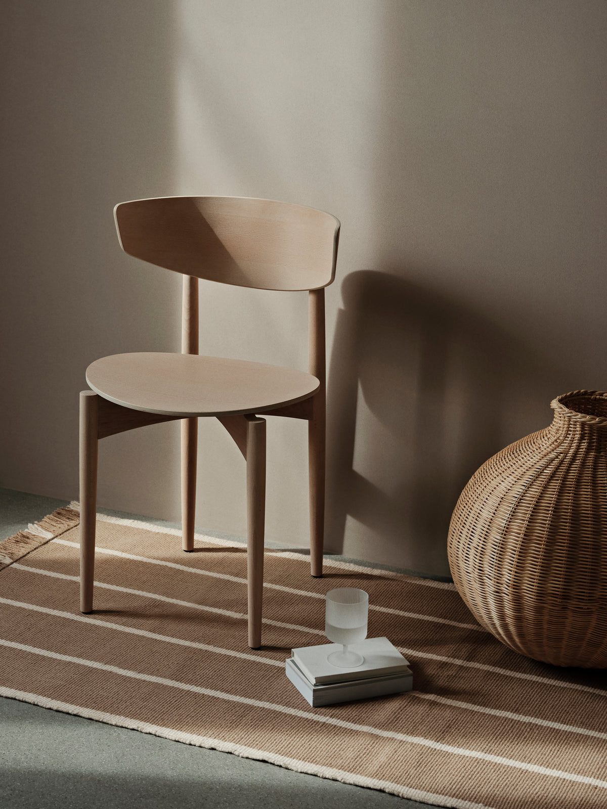 Ferm Living Calm Kelim Runner - 80 x 200 - Sable foncé/blanc cassé