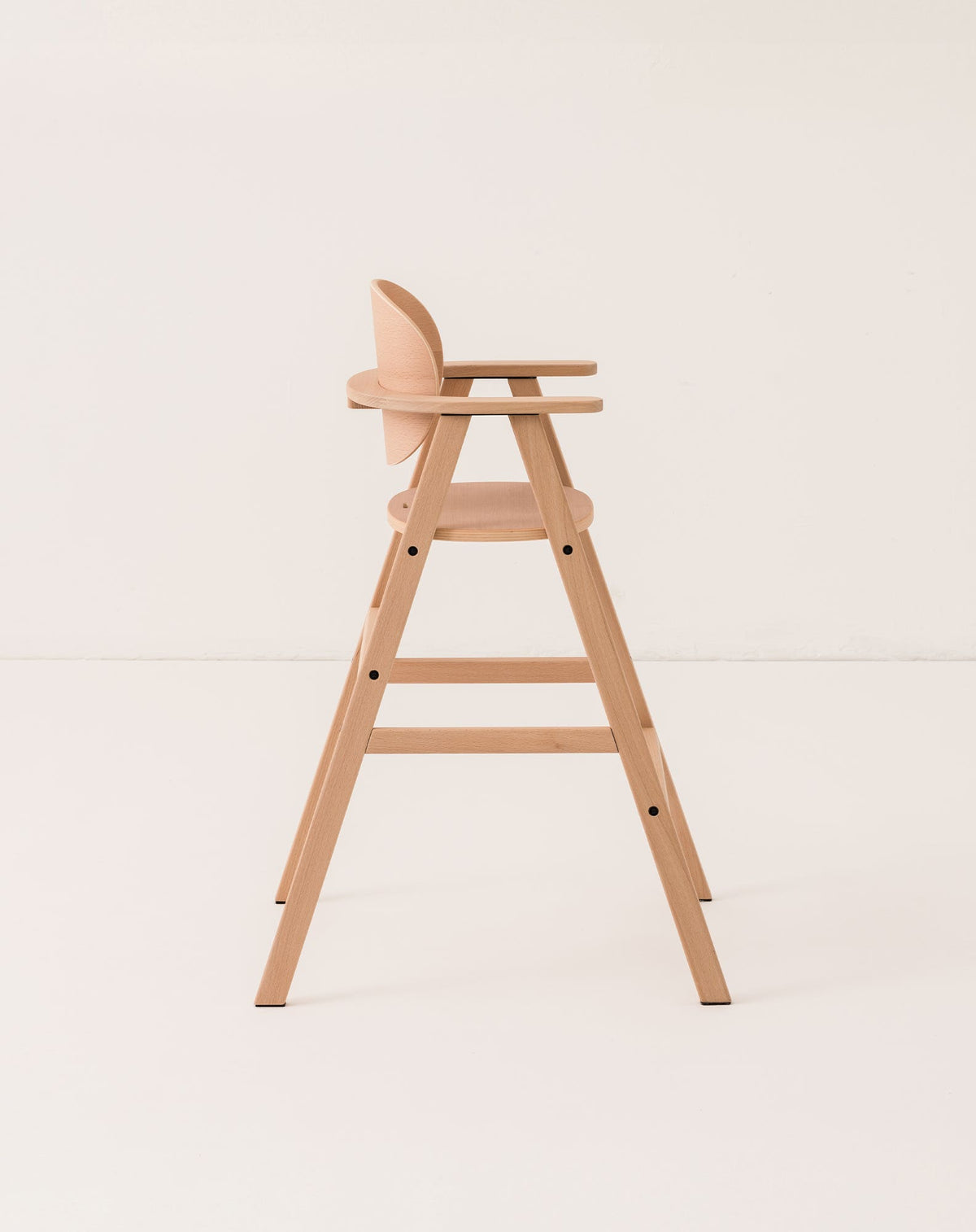 Nobodinoz Growing Green high chair that grows with you