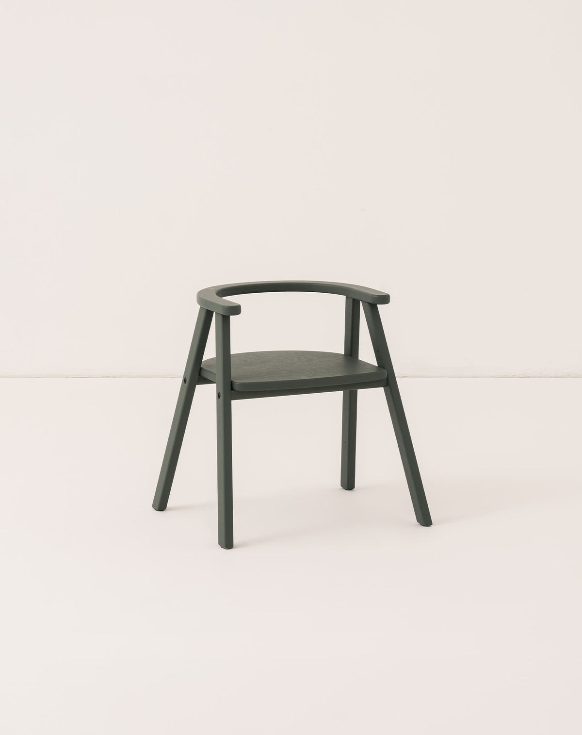 Nobodinoz Growing Green children's table with 1 chair red