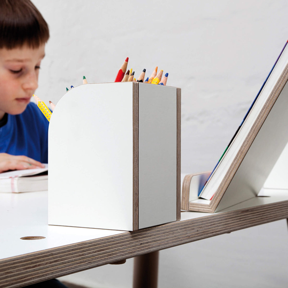 Pure Position book stand May green