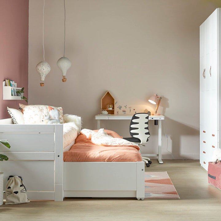 Lifetime Kidsrooms Guest bed for day bed White
