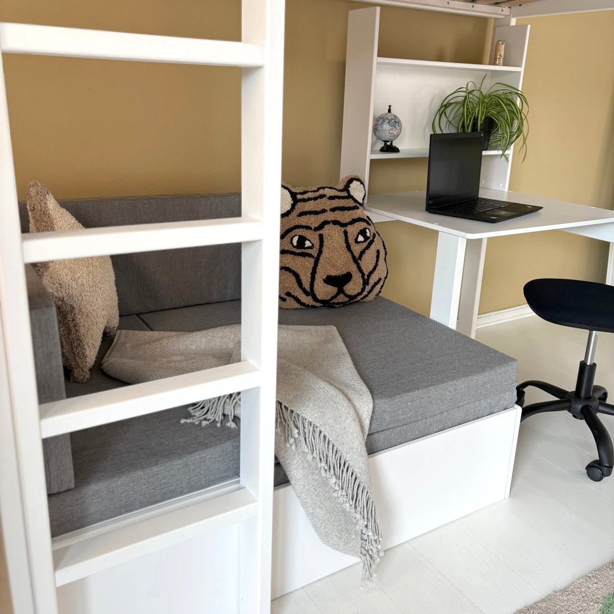 Lifetime Kidsrooms Elements loft bed 177 cm - Study & Relax White