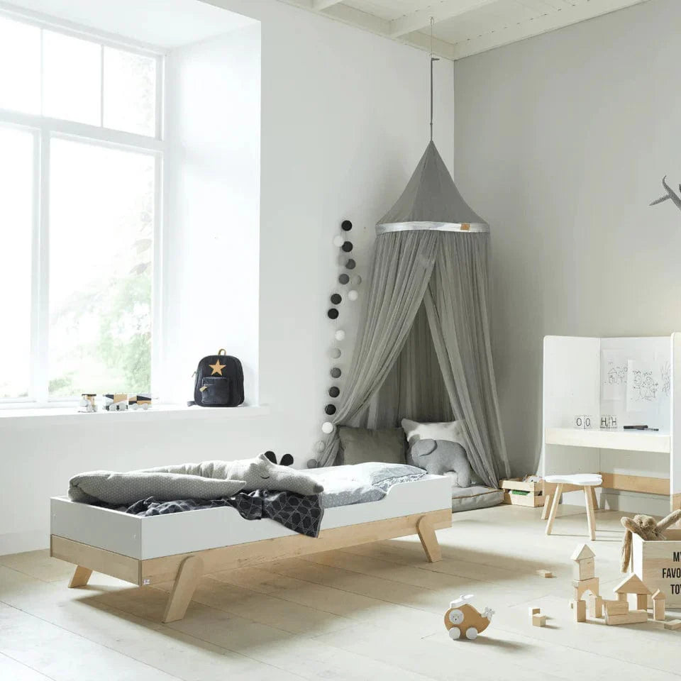 Culla Lifetime Kidsrooms con materasso e lenzuola inclusi