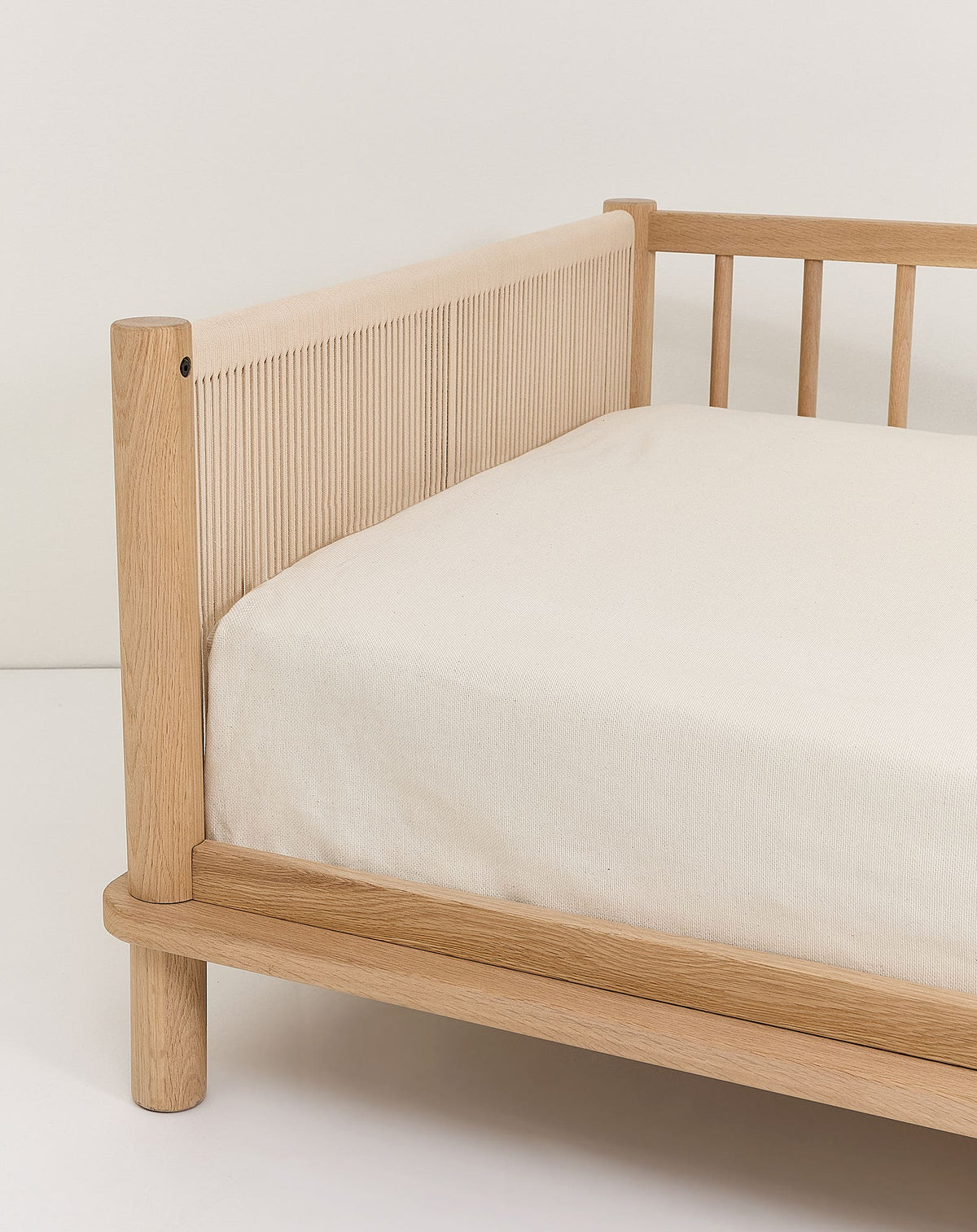 Nobodinoz Latitude sofa extension for single bed