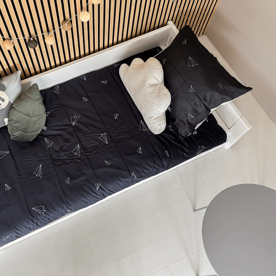 Lifetime Kidsrooms Montessori floor bed white