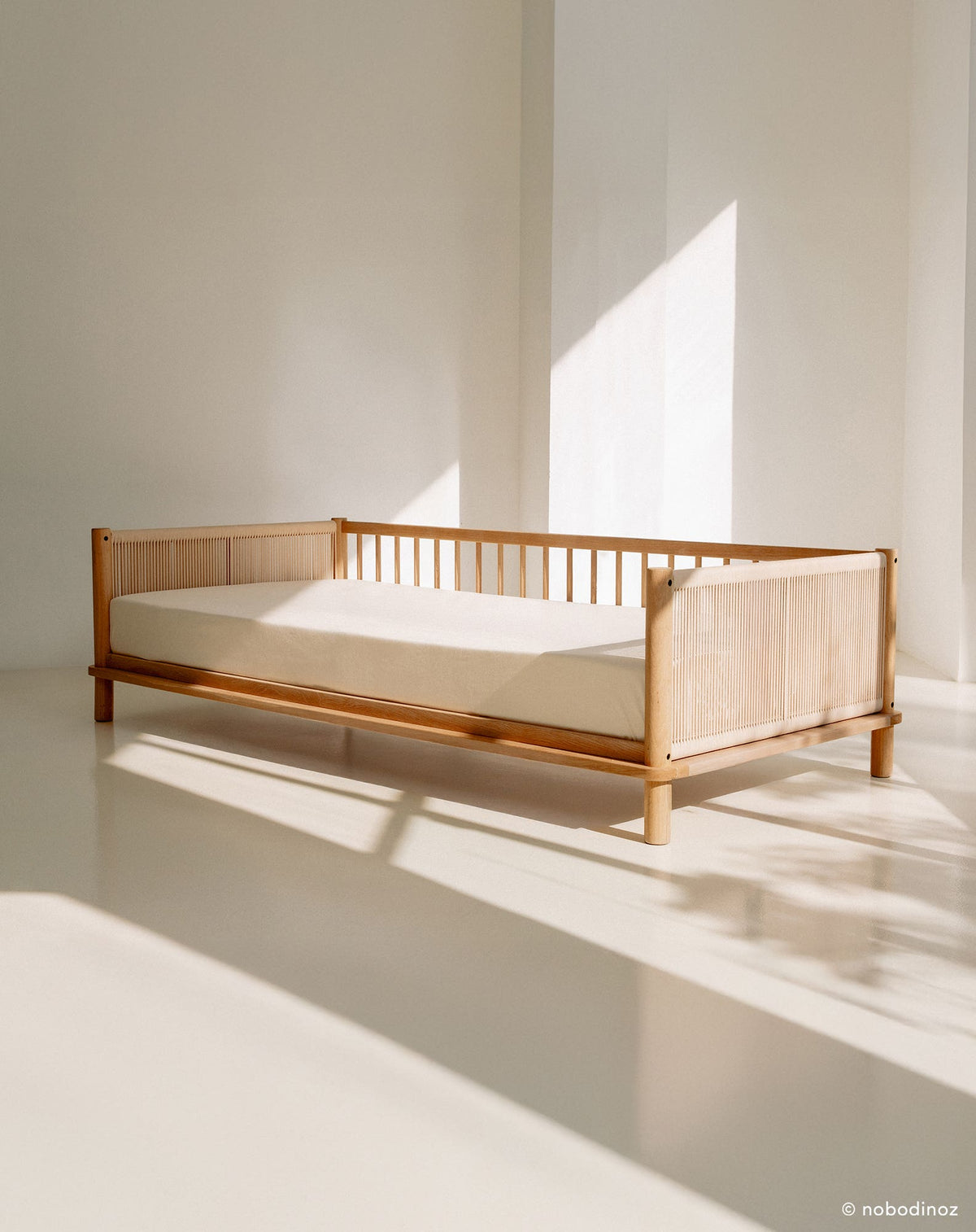 Nobodinoz Latitude sofa extension for single bed