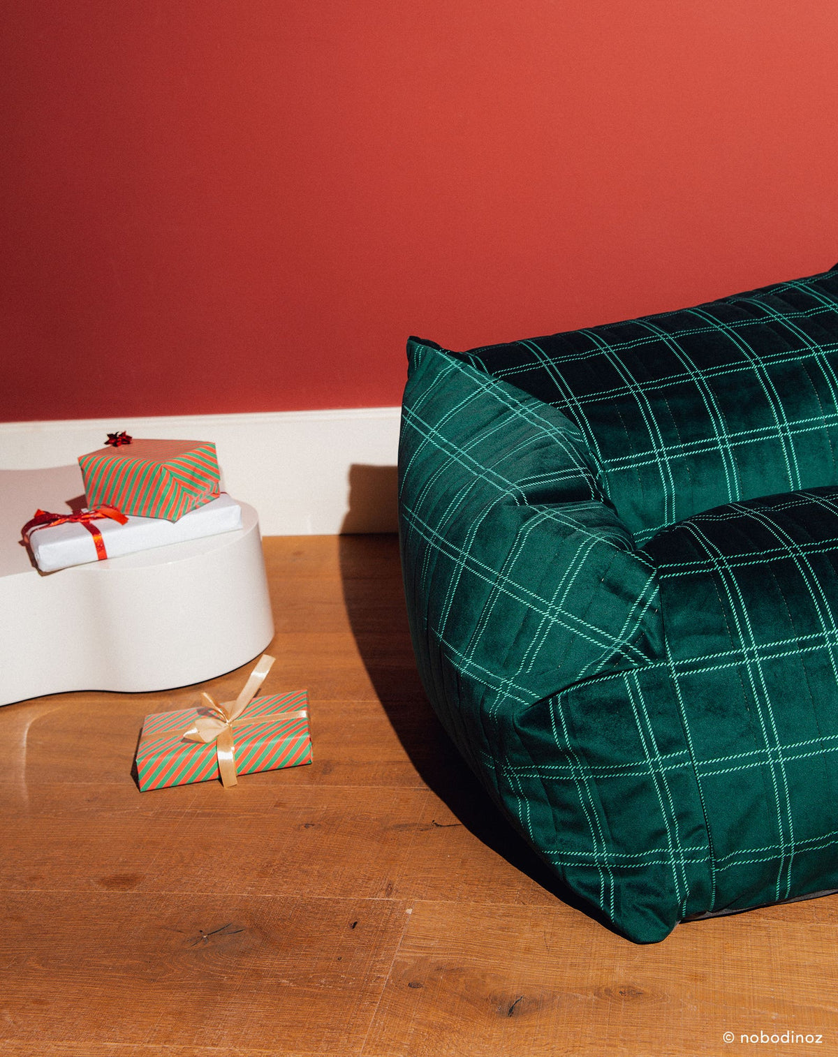 Nobodinoz Sitzsack-Sessel Chelsea Eco-Velvet Kindergrösse Olive