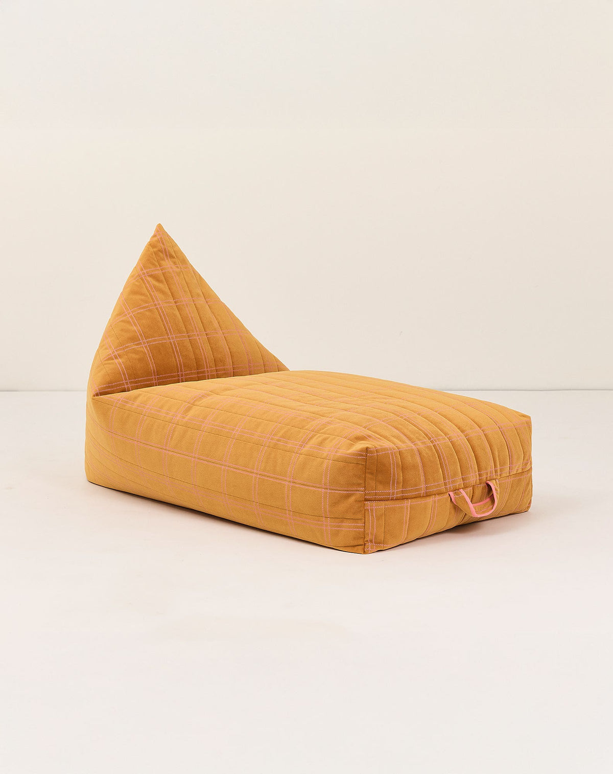 Nobodinoz langer Sitzsack Oasis Eco-Velvet Kindergrösse Variante 8084