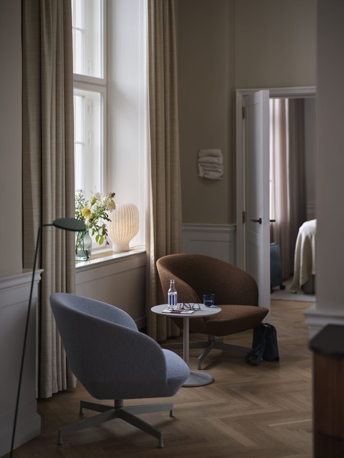 Lampe de table Muuto Strand H 59 cm Blanc