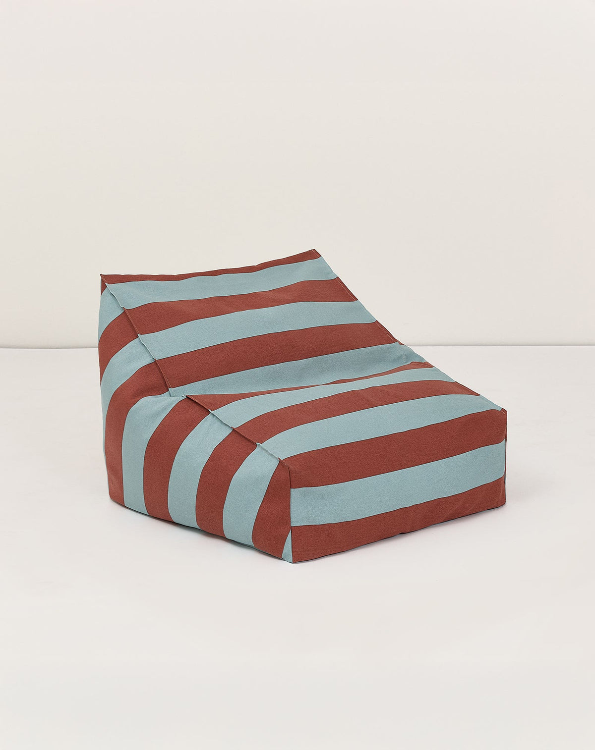 Nobodinoz Outdoor Sitzsack-Sessel Vibes Kindergrösse Variante 3033
