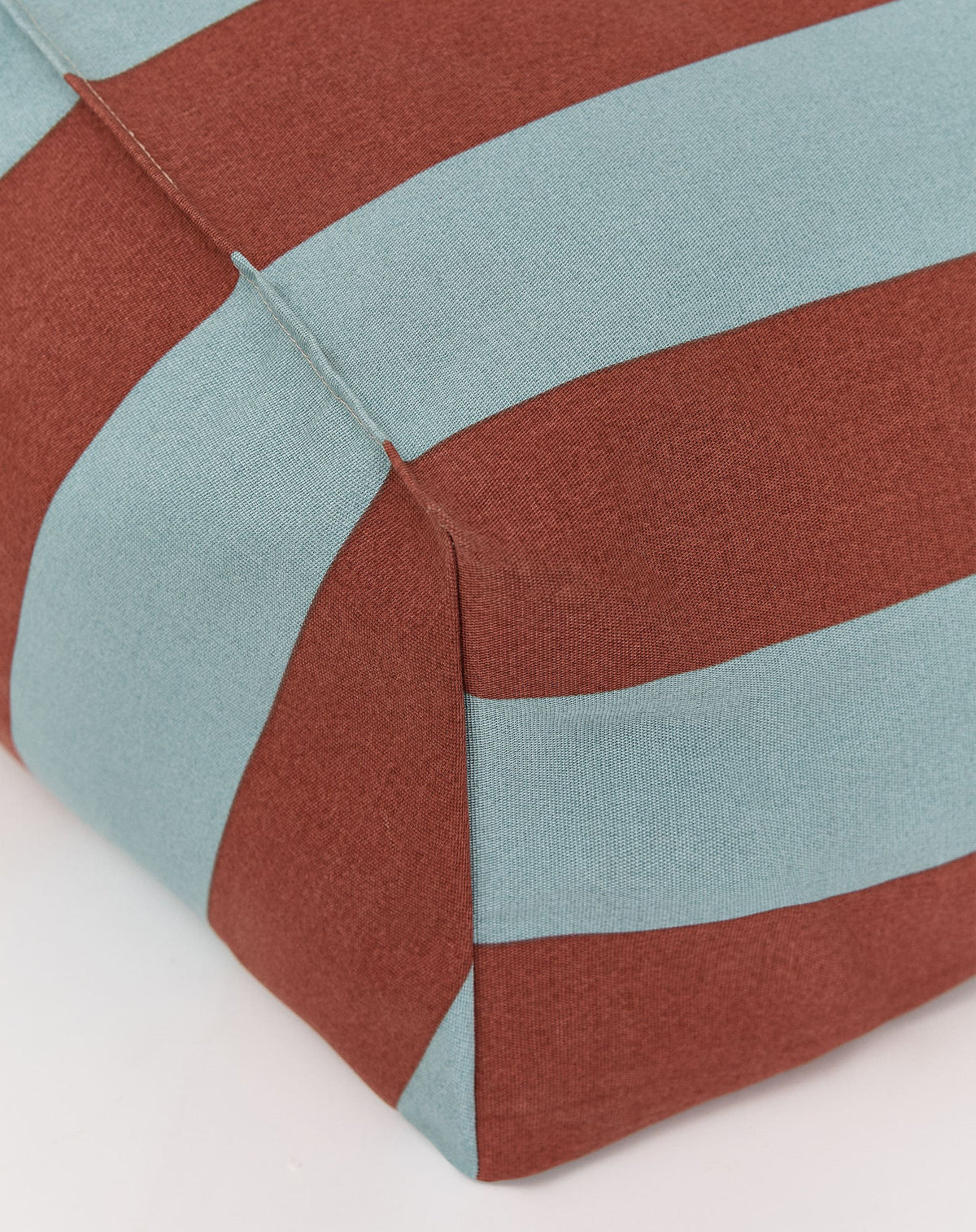 Nobodinoz Outdoor Sitzsack-Sessel Vibes Kindergrösse Variante 3002