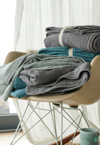 Oona Plaid Shadow