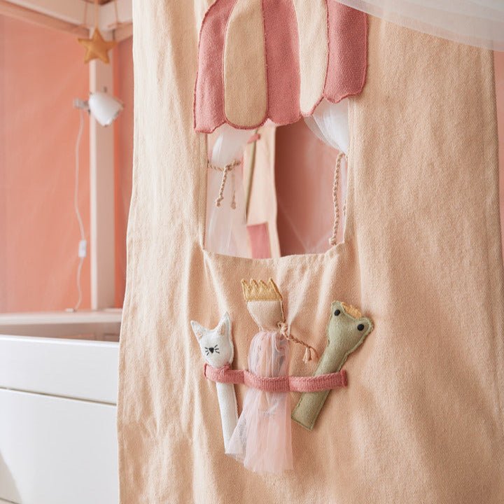 Lifetime Kidsrooms play curtain for four-poster bed - Fairy Theatre