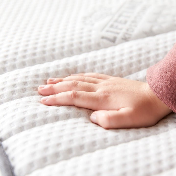 Lifetime Kidsrooms spring mattress