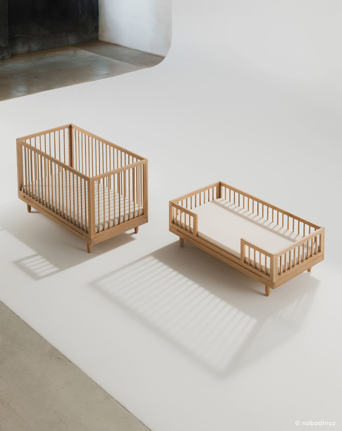 Nobodinoz Pure mitwachsendes Babybett aus Eichenholz 70x140