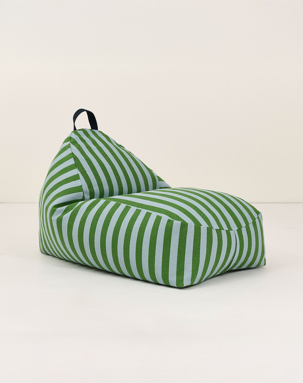 Nobodinoz langer Sitzsack Bliss Kindergrösse Variante 8336